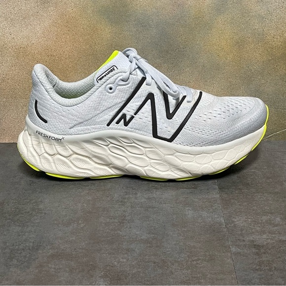 New Balance Fresh Foam More V4 WMORCR4 Light Blue Women's Running Shoes Size 9B - Picture 10 of 16